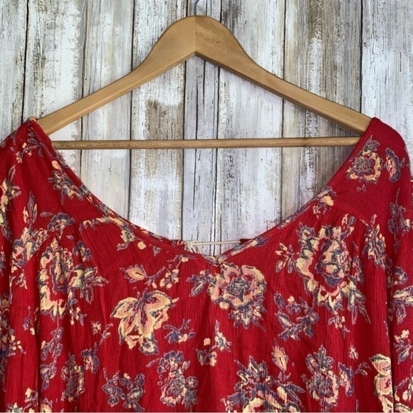 Billabong Distant Roads Red Floral Blouse - Picture 5 of 7